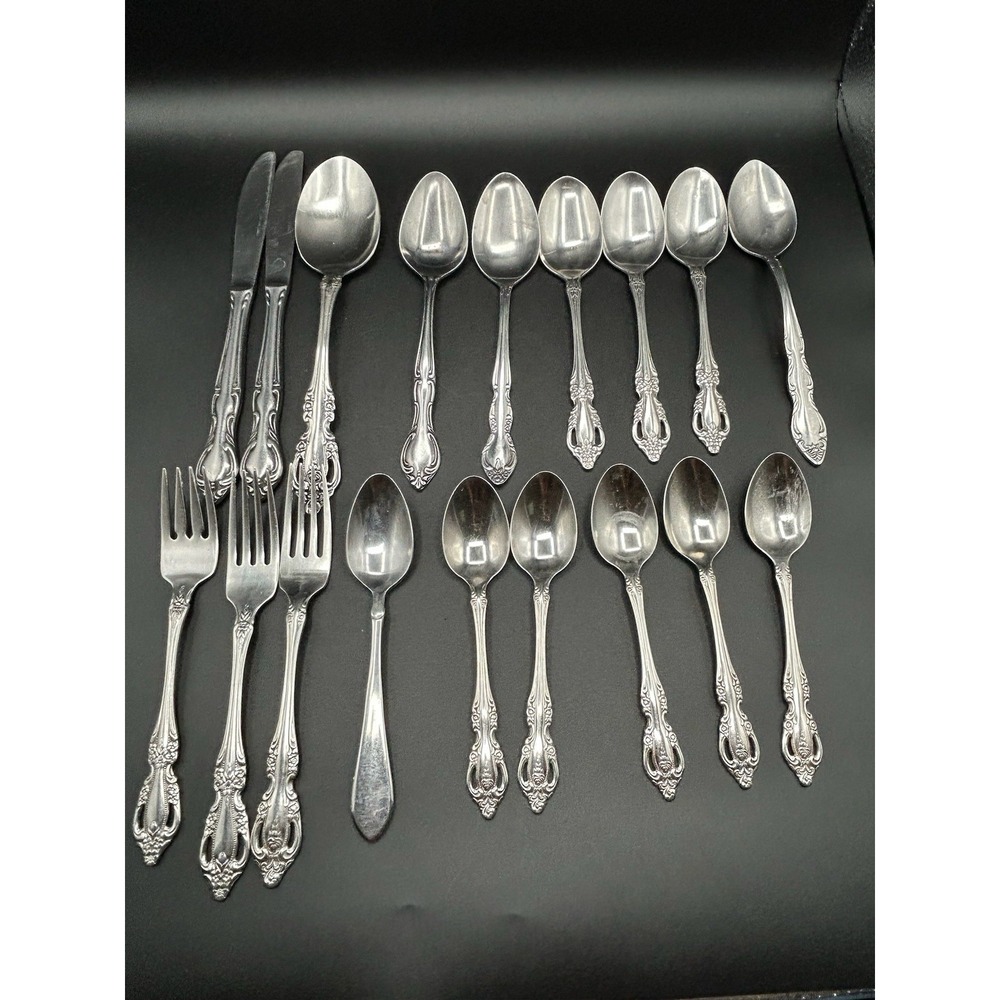 Lot Of Mixed 18 Oneida Stainless Flatware Cutlery Spoons Forks Butter Knives